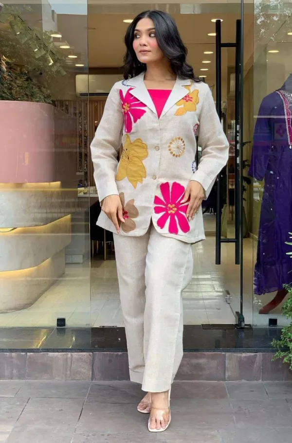Off_White_Cotton_Floral_Embroidered_Blazer_Kurta_Set_For_Women