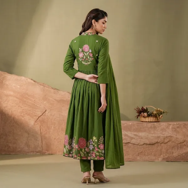 Green_Cotton_Floral_Embroidered_Anarkali_Kurta_Set_For_Women