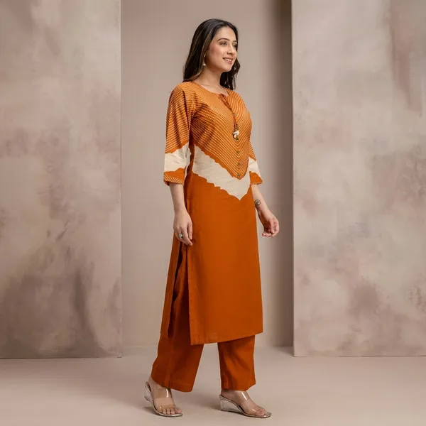 Orange_Cotton_Geometric_Printed_Kurta_Set_For_Women_with_dupatta