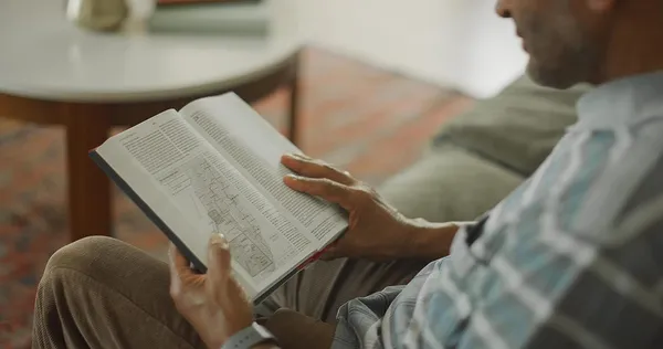 Esv_Concise_Study_Bible_Tm