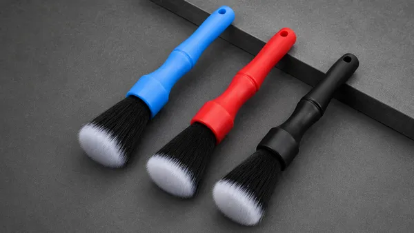 Plano_brush_short