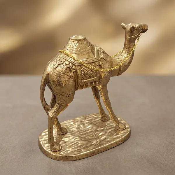Golden_Metal__Brass_Engraved_Camel_Figurine