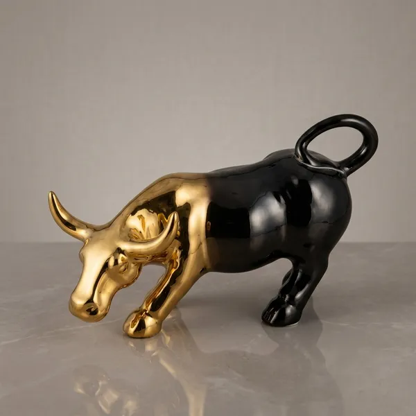 Golden_And_Black_Bull_Satue_Figurine