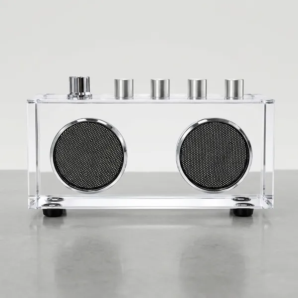 Silver_And_Black_Crystal_And_Metal_Retro_Radio_Figurine