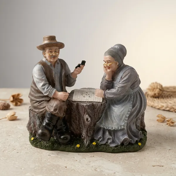 Multicolor_Enderly_Couple_Grand_Parents_Statue_Figurine