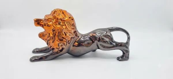 Golden_And_Black_Polyresin_Mosaic_Woman_Riding_Lion_Sculpture_Figurine