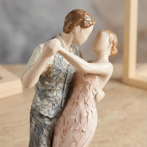 Beige_And_Grey__Polyresin_Romantic_Couple_Decorative_Figurine