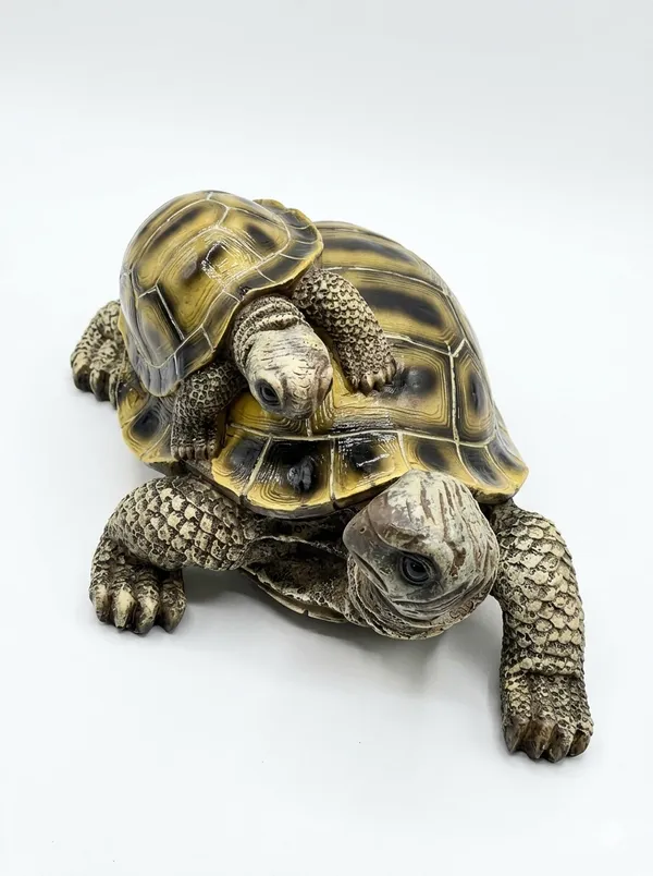 Brown_And_Golden_Mother_And_Child_Turtle_Figurine