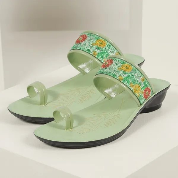 Green_EVA_/_Rubber_Flip_Flops_For_Women