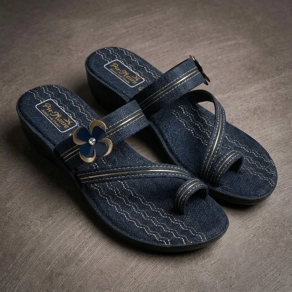 Black_EVA_/_Rubber_Flip_Flops_For_Women