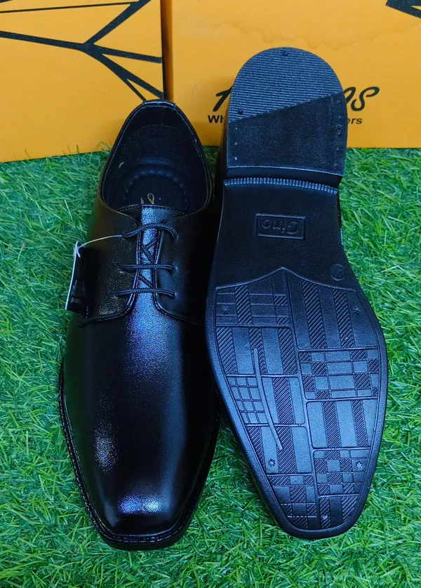 Black_Synthetic_Leather_Lace-Up_Formal_Derby_Shoes_For_Men
