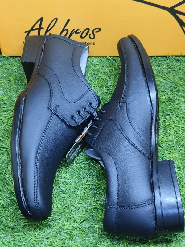 Black_Leather_Lace-Up_Square_Toe_Formal_Derby_Shoes_For_Men