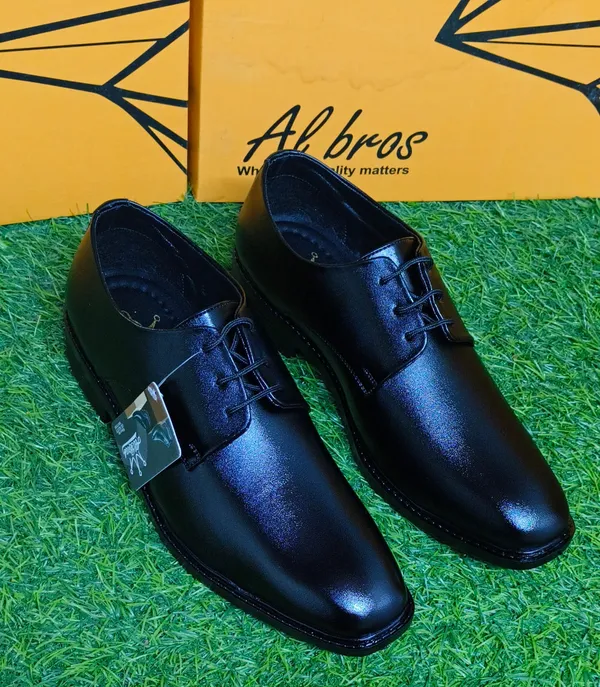 Black_Synthetic_Leather_Lace-Up_Formal_Derby_Shoes_For_Men