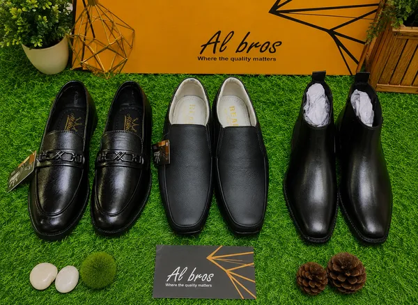 Black_Synthetic_Leather_Slip-On_Loafer_Shoes_For_Men