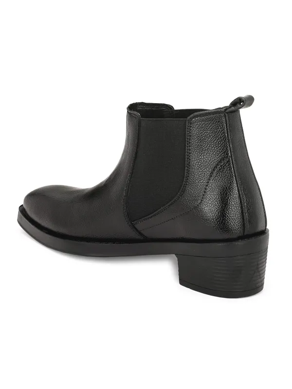 Black_Leather_Chelsea_Boots_With_Elastic_Side_Panels_For_Men