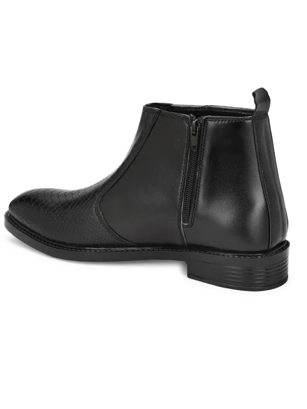 Black_Textured_Chelsea_Boots_With_Zipper_For_Men