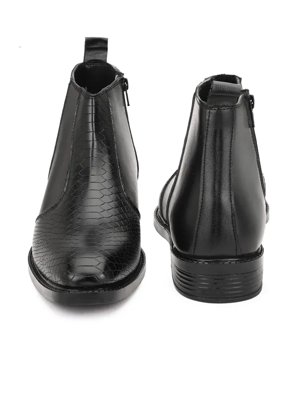 Black_Textured_Chelsea_Boots_With_Zipper_For_Men