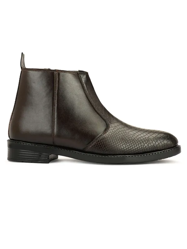 Brown_Textured_Chelsea_Boots_With_Side_Zipper_For_Men