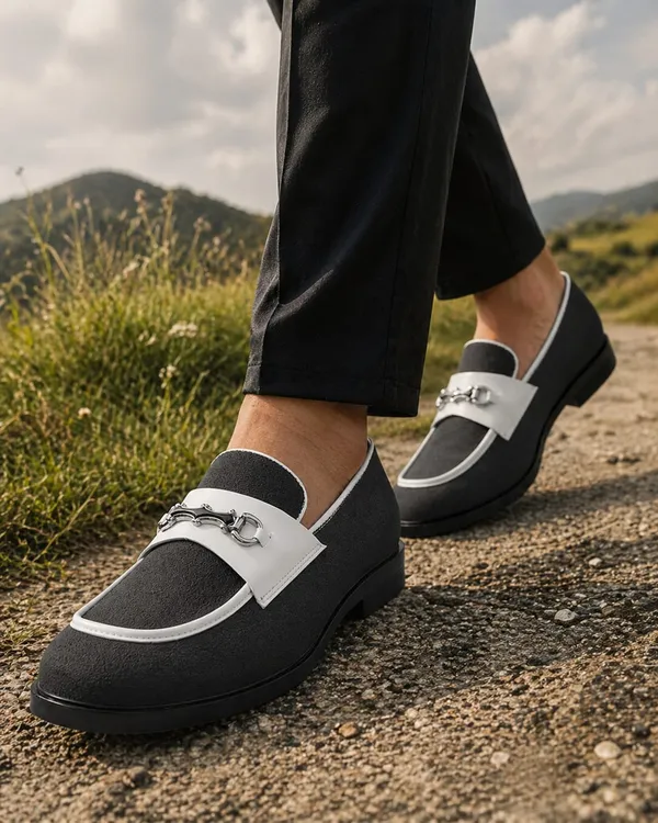 Black_And_White_Contrast_Loafers_With_Silver_Chain_Detail_For_Men
