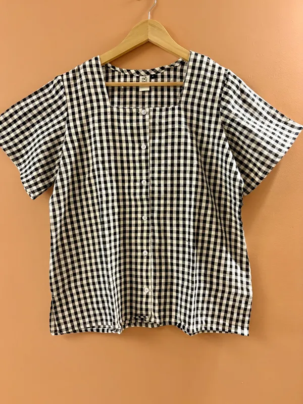 Black_and_white_gingham_checks_-_Night_suit