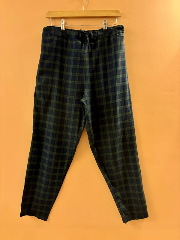 Blue_and_green_checkered_pant