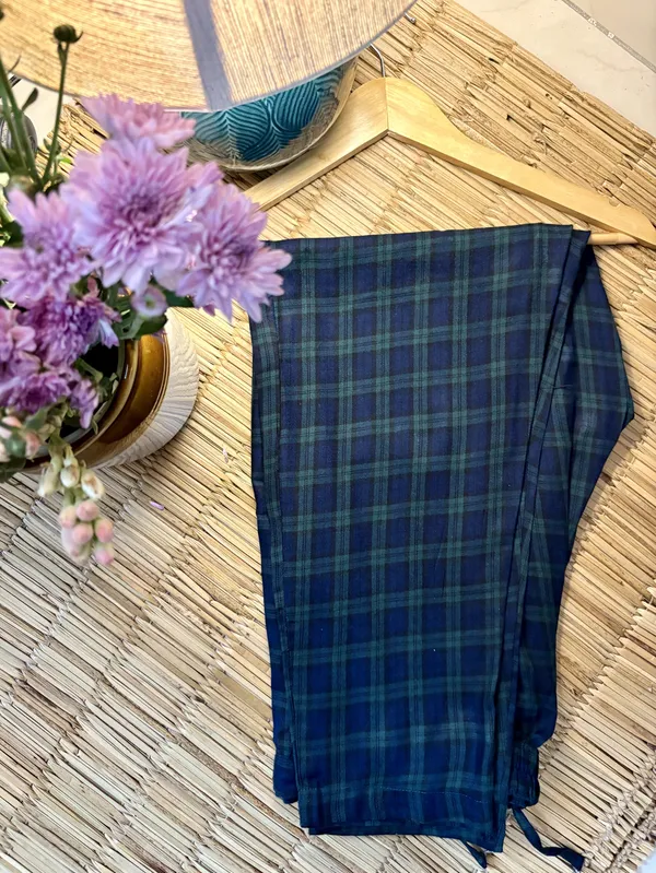 Blue_and_green_checkered_pant