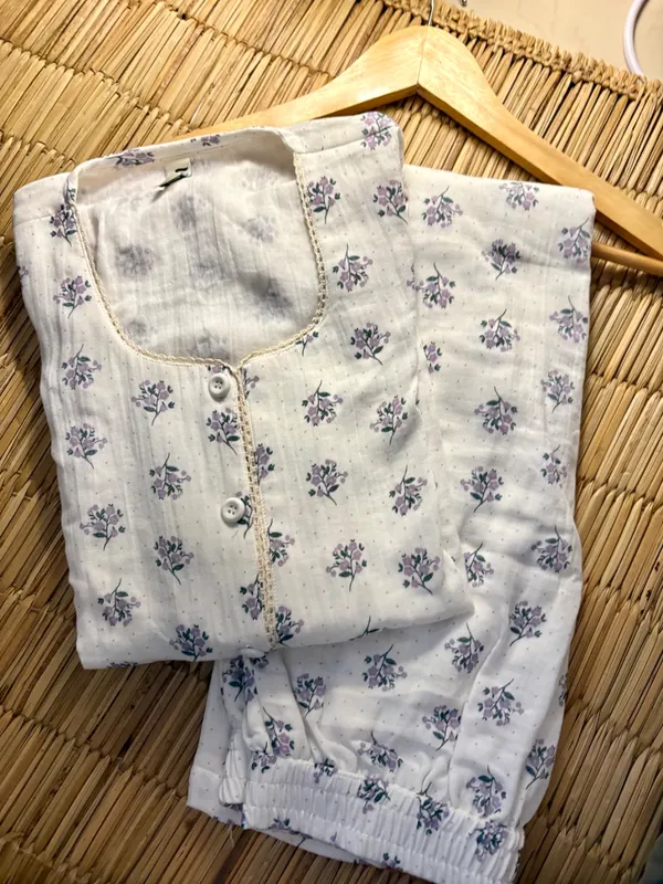 White_Floral_Print_Cotton_Sleepwear_Set_For_Women