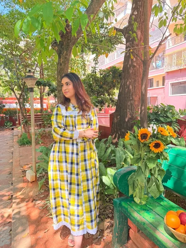 Yellow_And_White_Checked_Cotton_Full_Sleeve_Dress_For_Women