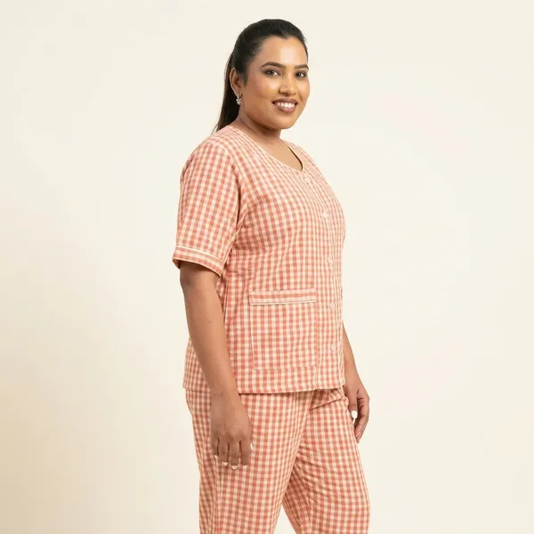 Red_And_White_Checked_Cotton_Sleepwear_Set_For_Women