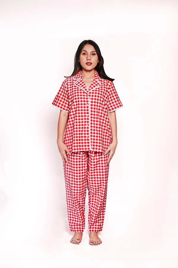 Red_And_White_Gingham_Check_Cotton_Sleepwear_Set_For_Women