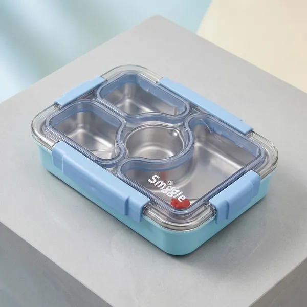 Blue_Plastic_Lunch_Box_For_Kids