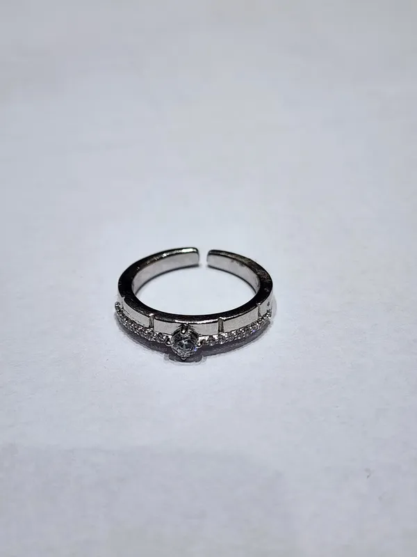 Silver_925_Crystal_Stone_Solitaire_Engagement_Ring_For_Women