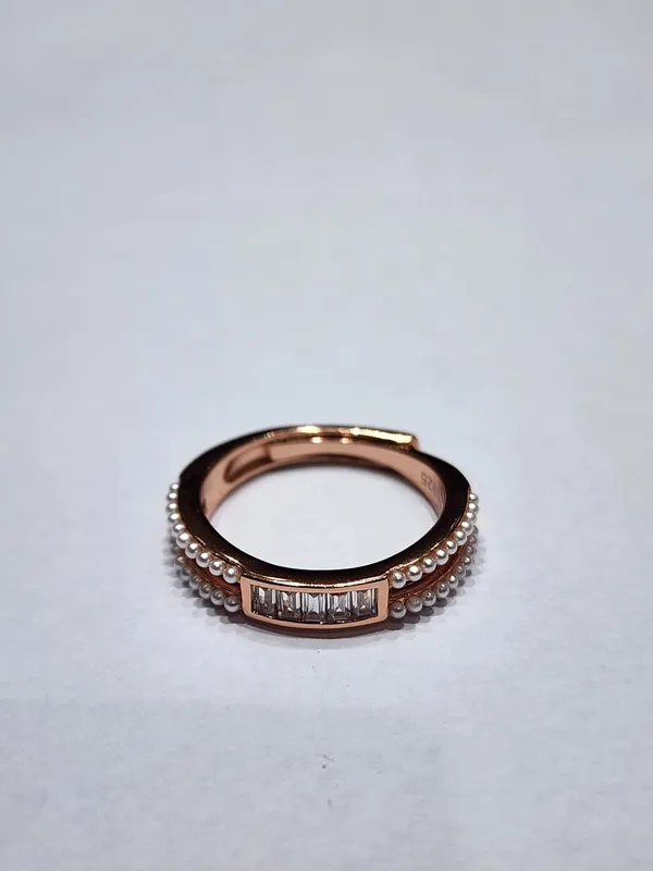 Rose_Gold_925_Silver_Baguette_Stone_Earing_For_Women