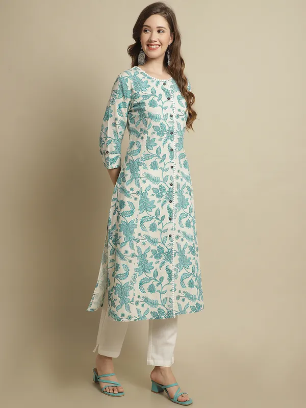 Green_Pure_Cotton_A-line_Kurta_with_White_Gota_Patti_Embellishments