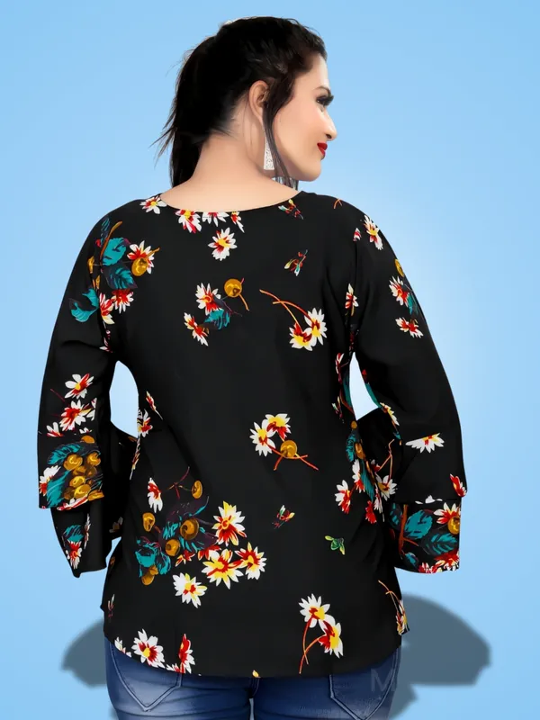 Black_Crepe_Floral_Printed_Keyhole_Neck_Tunic_Tops