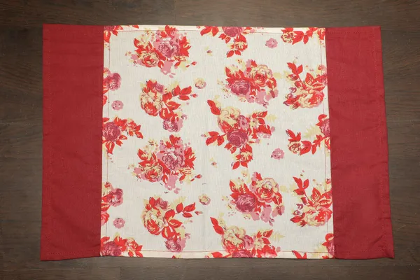 Pack_of_12_Pieces_Cotton_Maroon_Floral_Printed_Place_Mat_With_Napkin_for_Dining_and_Center_Table
