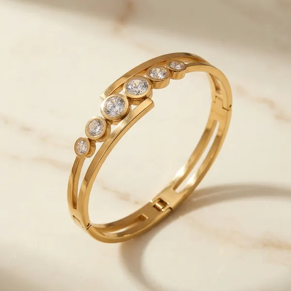 Monarch_06_Diamond_Bracelet