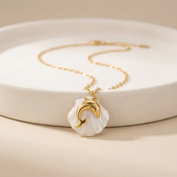 Marina_Shell_&_Dolphin_Necklace