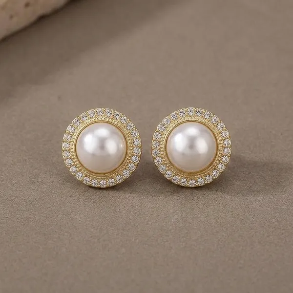 Korean_Classic_Pearl_Stud_Earrings