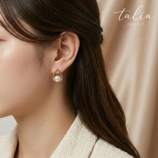 Ji-Su_Classy_Floating_Pearl_Earrings