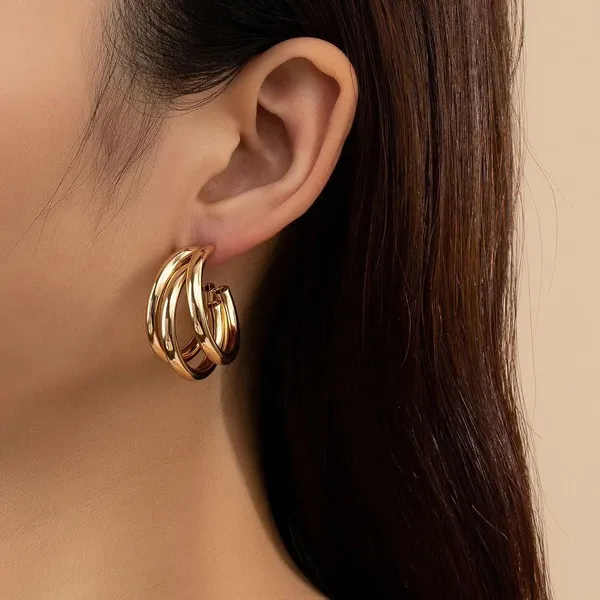 The_Milanese_Triple_Hoop_Earrings