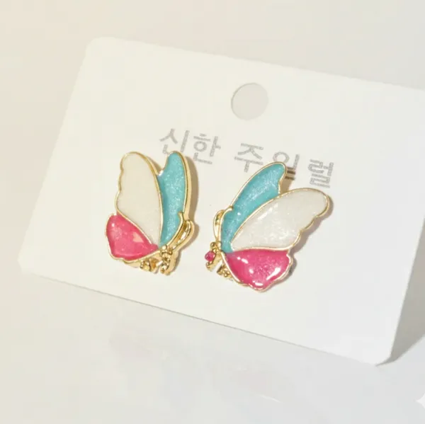 Blissful_Butterfly_Korean_Studs_Earrings