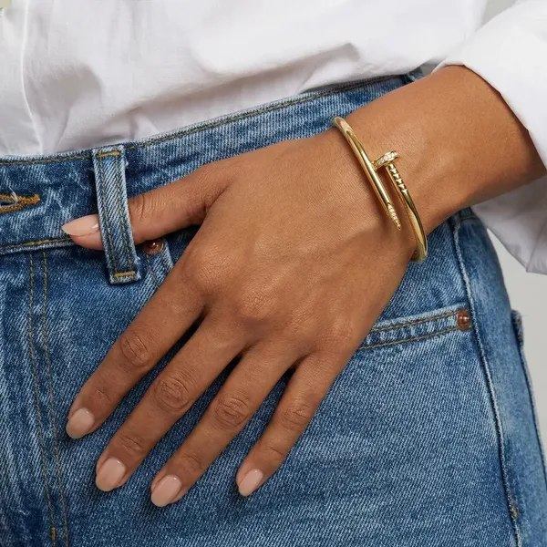 The_Minimalist:_Golden_Nail_Korean_Bracelet