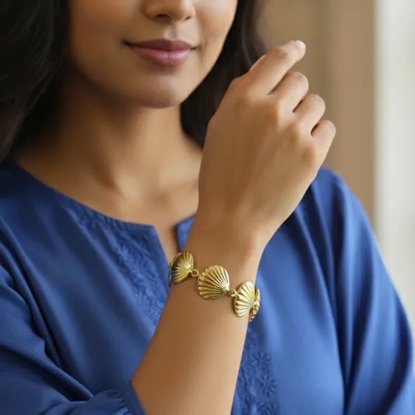 Gold_Plated_Sea_Shell_Chain_Bracelet