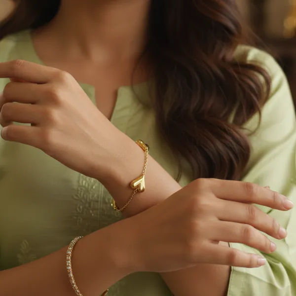 Gold_Plated_Three_Hearts_Chain_Bracelet