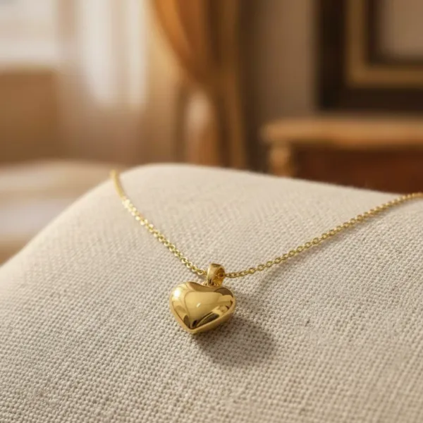 Gold_Plated_Solid_Heart_Necklace