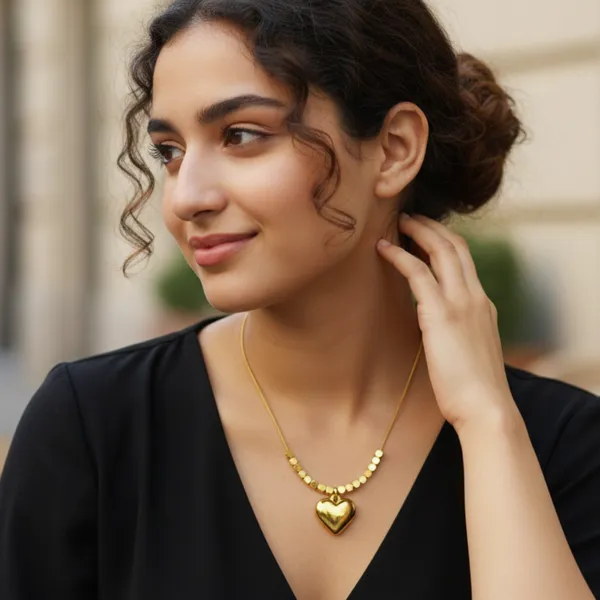 Gold_Plated_Love_Square_Necklace