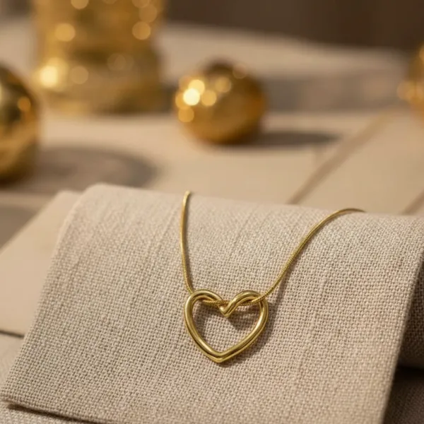 Gold_Plated_Beautiful_Heart_Necklace