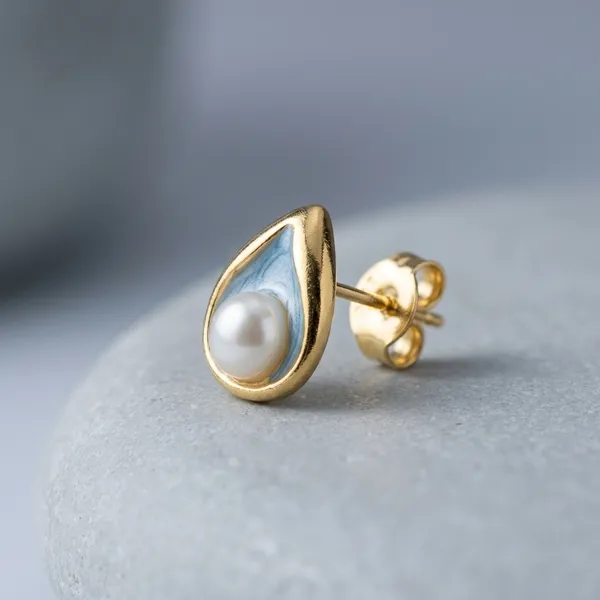Gold_Plated_Leaf_Pearl_Earring_Blue