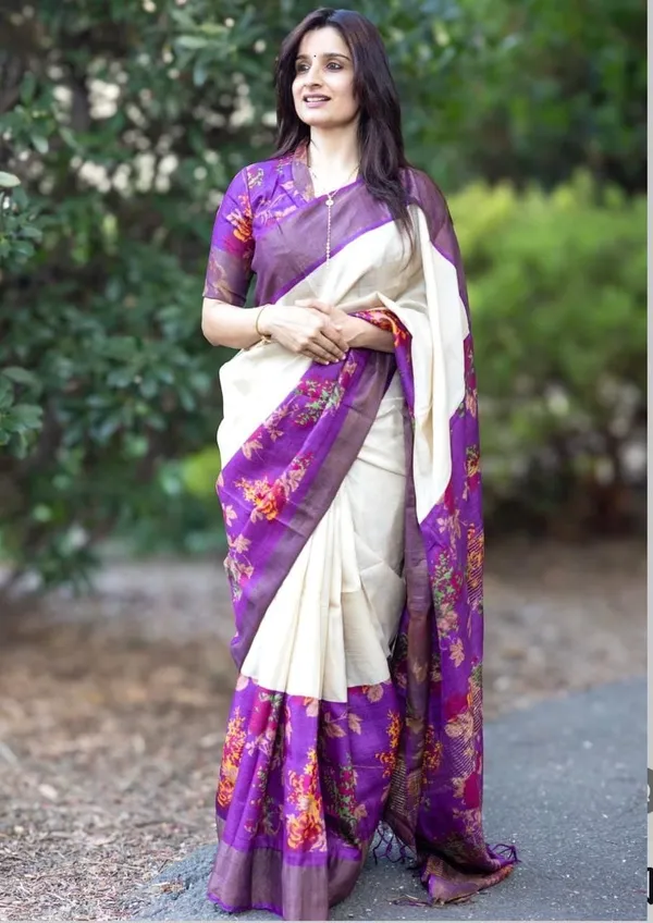 Violet_Bloom_Designer_Saree